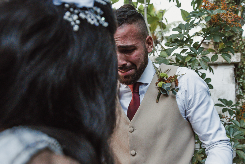 casamento editorial na praia do guaiuba guaruja decoraçao rustica mini wedding elopment fotografado pela fotografa nayara andrade fotografia prenmiada  no brasil e no mundo