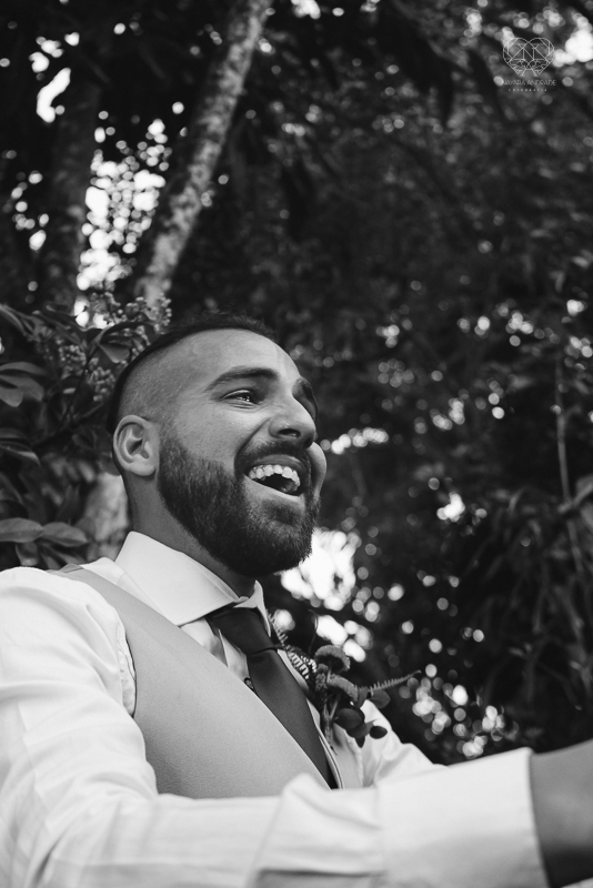 casamento editorial na praia do guaiuba guaruja decoraçao rustica mini wedding elopment fotografado pela fotografa nayara andrade fotografia prenmiada  no brasil e no mundo