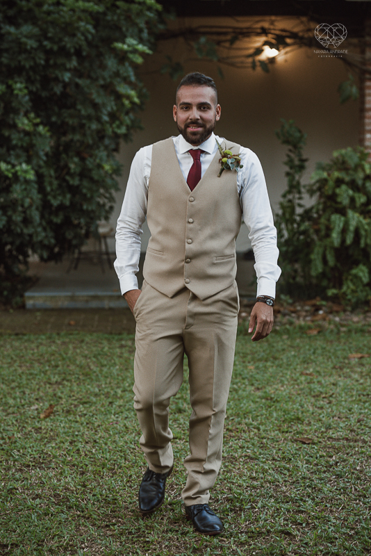 casamento editorial na praia do guaiuba guaruja decoraçao rustica mini wedding elopment fotografado pela fotografa nayara andrade fotografia prenmiada  no brasil e no mundo