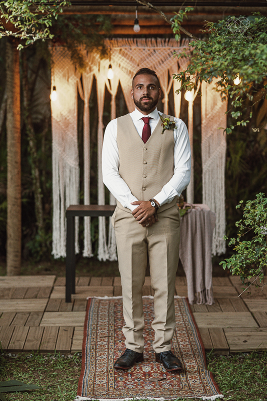 casamento editorial na praia do guaiuba guaruja decoraçao rustica mini wedding elopment fotografado pela fotografa nayara andrade fotografia prenmiada  no brasil e no mundo