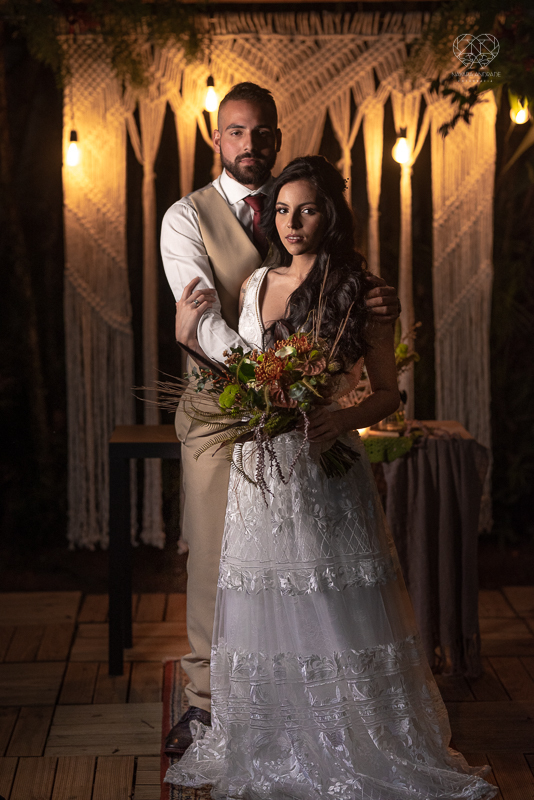 casamento editorial na praia do guaiuba guaruja decoraçao rustica mini wedding elopment fotografado pela fotografa nayara andrade fotografia prenmiada  no brasil e no mundo