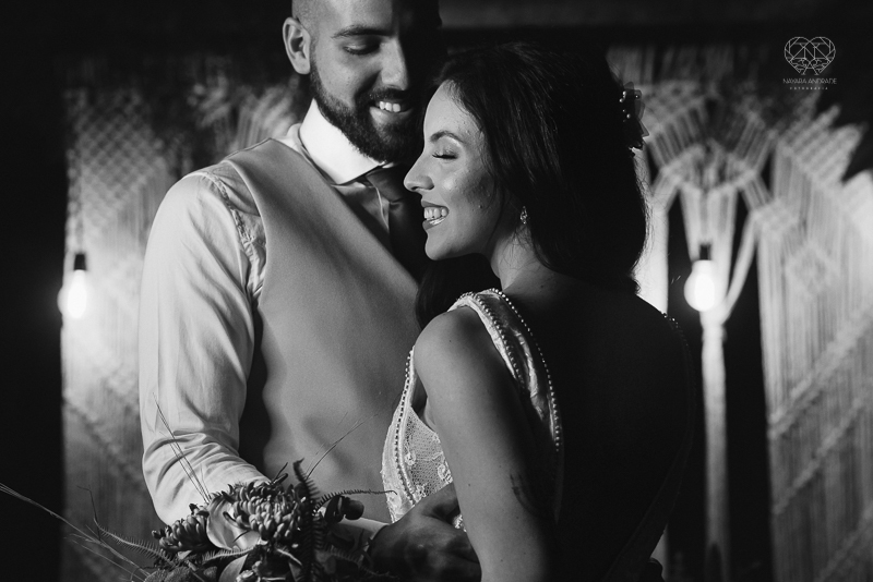 casamento editorial na praia do guaiuba guaruja decoraçao rustica mini wedding elopment fotografado pela fotografa nayara andrade fotografia prenmiada  no brasil e no mundo