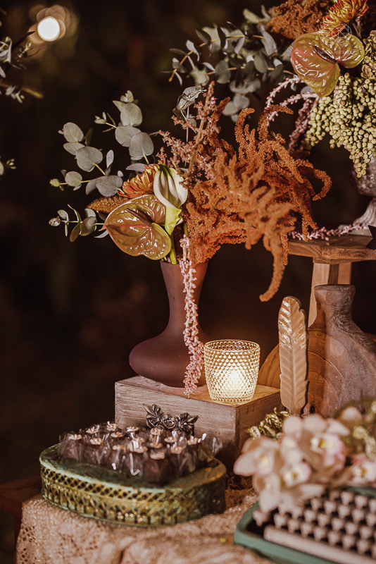casamento editorial na praia do guaiuba guaruja decoraçao rustica mini wedding elopment fotografado pela fotografa nayara andrade fotografia prenmiada  no brasil e no mundo