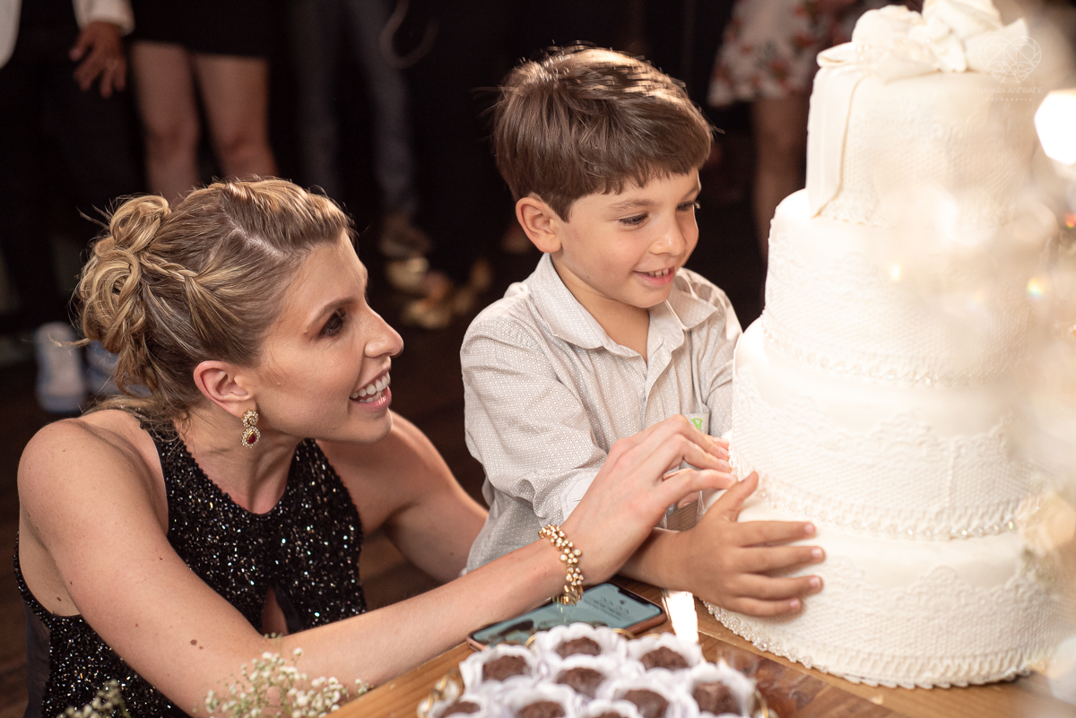 aniversario da pianista Juliana D'Agostini no terrazza rooftop em sao paulo aniversariante veste Israel Valentim modelo preto com brilho e patrocinada pelos pianos cassio fotografia  premiada nayara andrade aniversario na capital de sao paulo com famosos