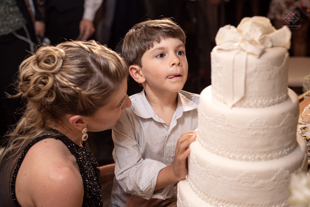 aniversario da pianista Juliana D'Agostini no terrazza rooftop em sao paulo aniversariante veste Israel Valentim modelo preto com brilho e patrocinada pelos pianos cassio fotografia  premiada nayara andrade aniversario na capital de sao paulo com famosos
