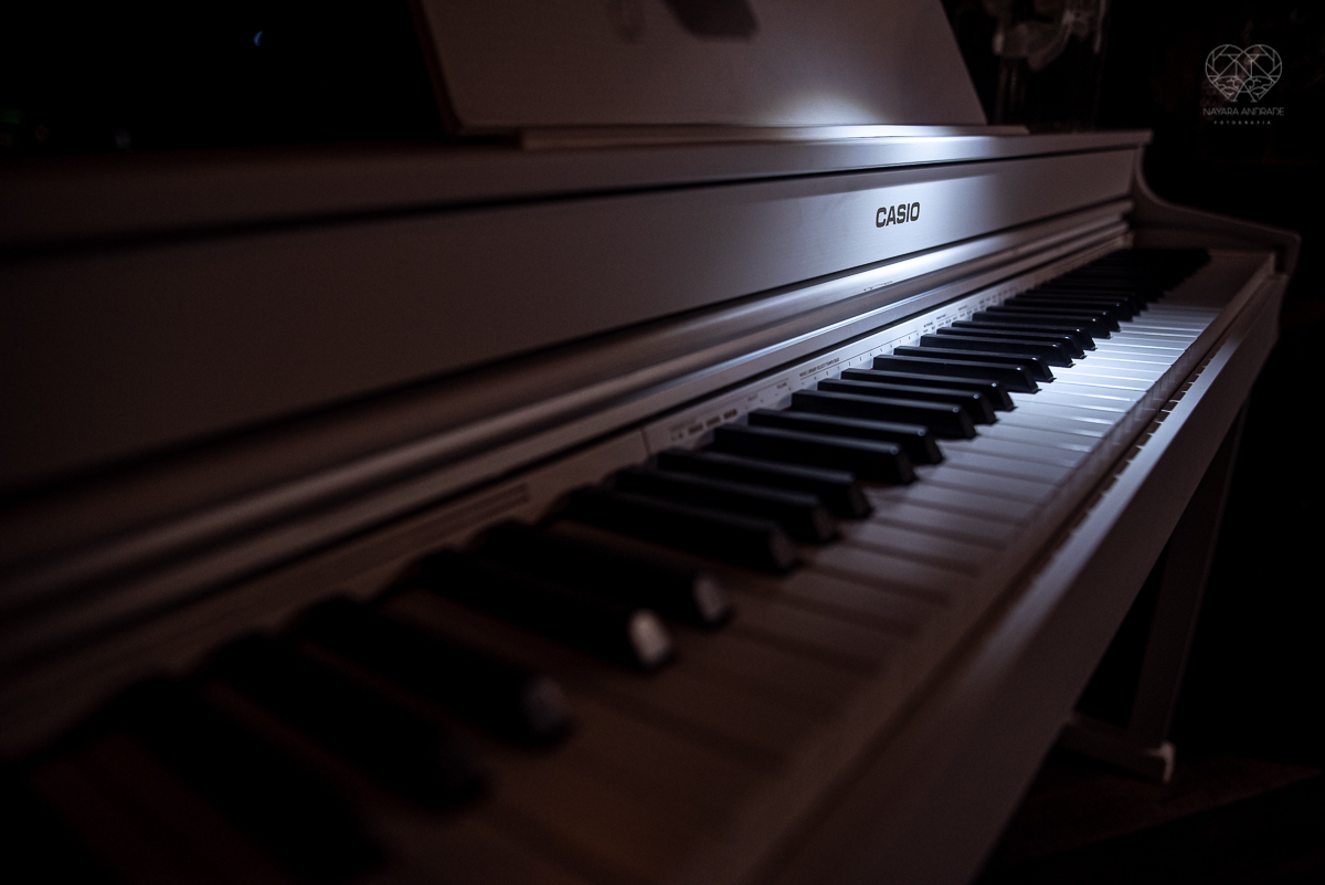 aniversario da pianista Juliana D'Agostini no terrazza rooftop em sao paulo aniversariante veste Israel Valentim modelo preto com brilho e patrocinada pelos pianos cassio fotografia  premiada nayara andrade aniversario na capital de sao paulo com famosos