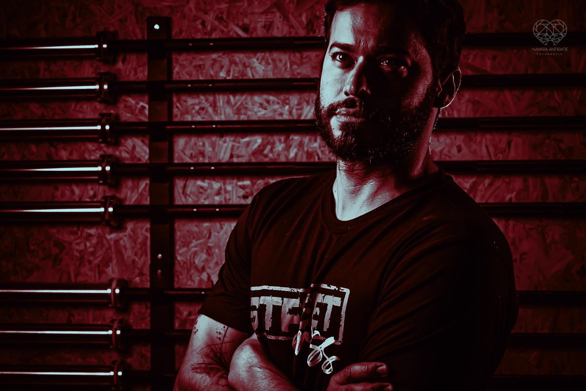 Fotos de crossfit com alletas praticando a modalidade em movimento. fotos para academia fotos profissionais de atletas em movimento em santos e baixada santista feitas pela fotografa premiada nayara andrade