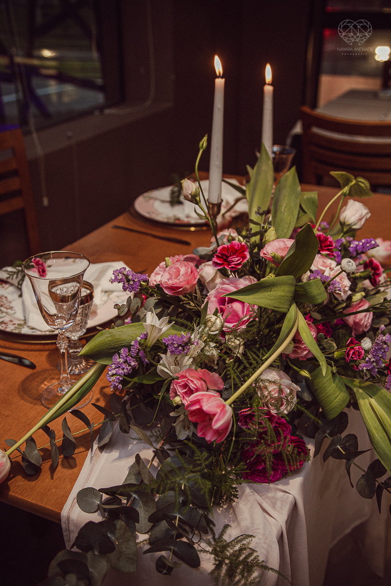casamento mini wedding realizado na cidade de snatos no restaurante cantina liliana pela fotografa premiada nayra andrade vestido da santos maison decoração por camila da alcrim e cabelo nayara penteados casamento rustico romanttico com fotos inspiradoraw