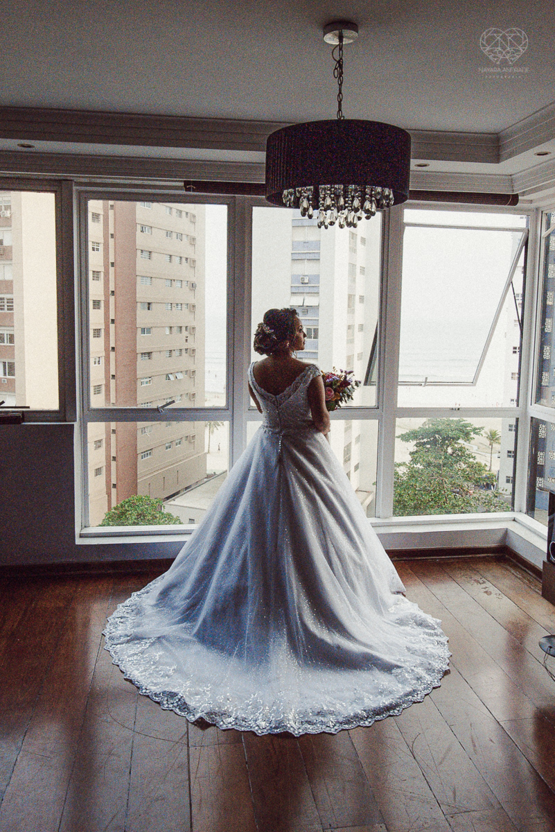 casamento mini wedding realizado na cidade de snatos no restaurante cantina liliana pela fotografa premiada nayra andrade vestido da santos maison decoração por camila da alcrim e cabelo nayara penteados casamento rustico romanttico com fotos inspiradoraw