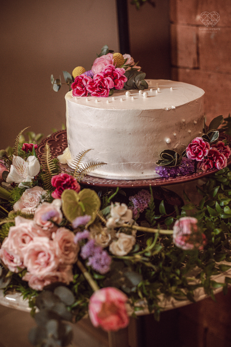 casamento mini wedding realizado na cidade de snatos no restaurante cantina liliana pela fotografa premiada nayra andrade vestido da santos maison decoração por camila da alcrim e cabelo nayara penteados casamento rustico romanttico com fotos inspiradoraw
