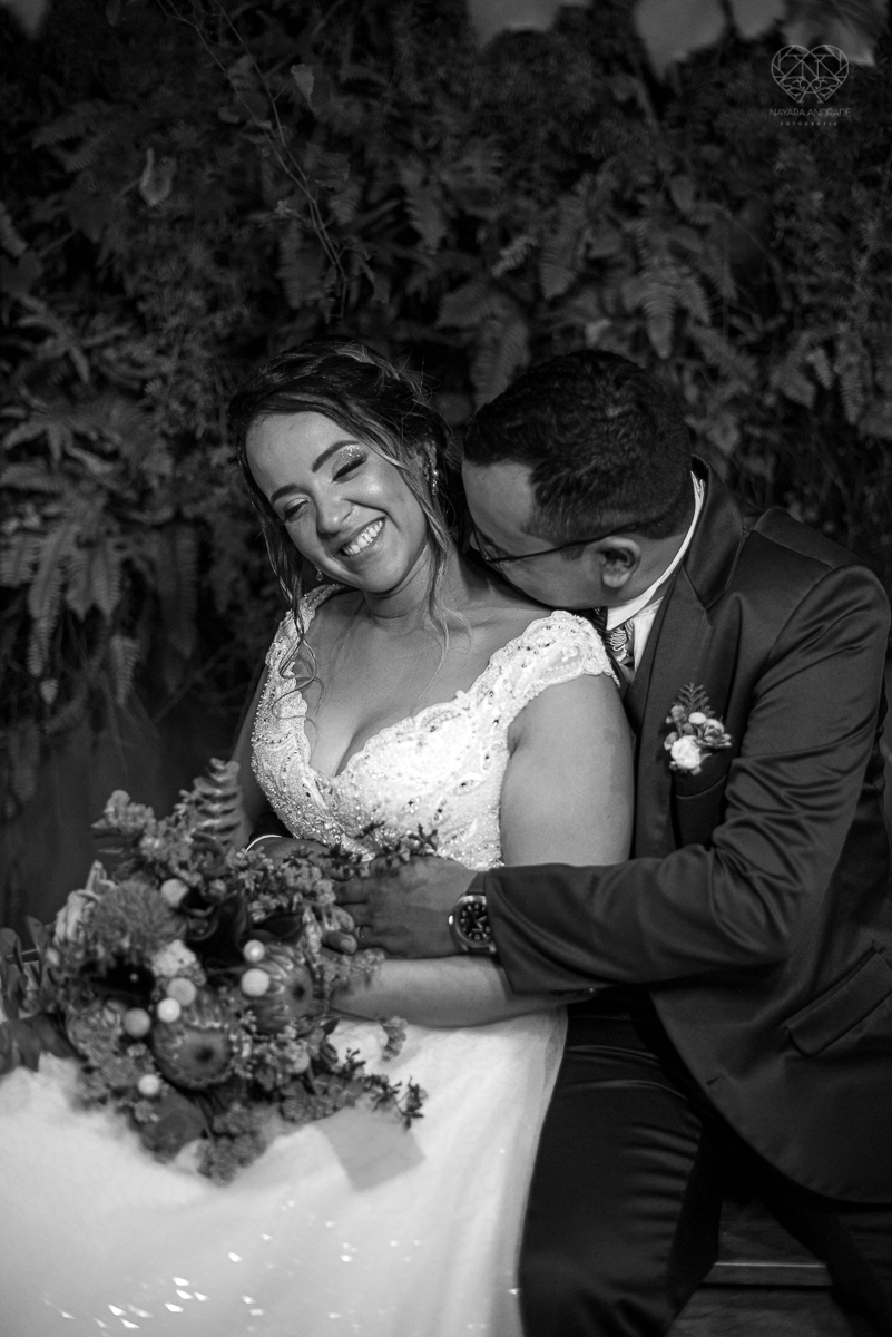 Fotos de casamento no centro historico de santos fotos artisticas e romanticas casamento mini wedding realizado na cidade de snatos no restaurante cantina liliana pela fotografa premiada nayra andrade vestido da santos maison decoração por camila da alcri