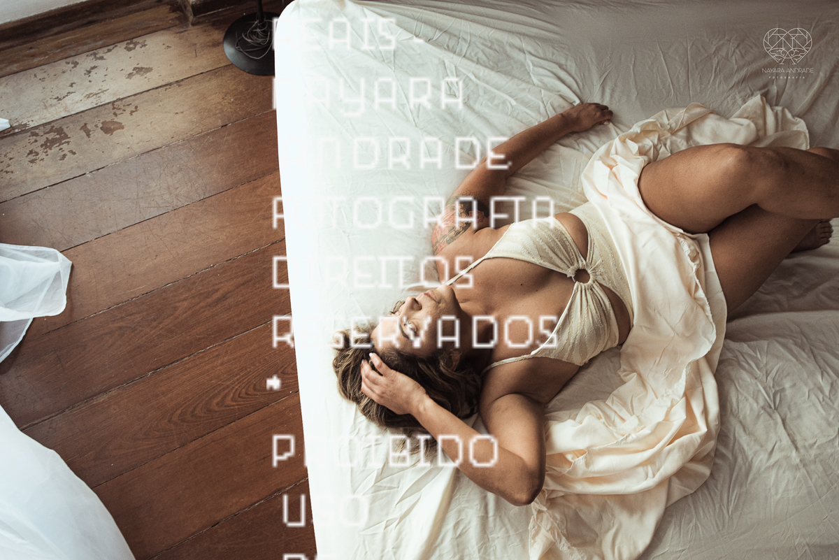 ensaio feminino projeto mulheres reais nayara andrade fotografia fotos leves sensuais e naturais de mulheres reais feitas em santos litoral de sao paulo