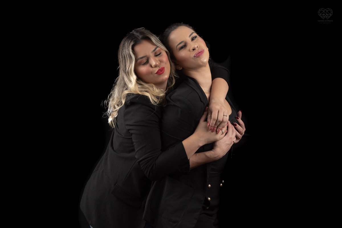 Ensaio feminino feito para mulheres empreendedoras com personalidade forte fotos para redes sociais  e  midias palestras mulheres donas de si trabalho feito pela fotografa premiada nayara andrade