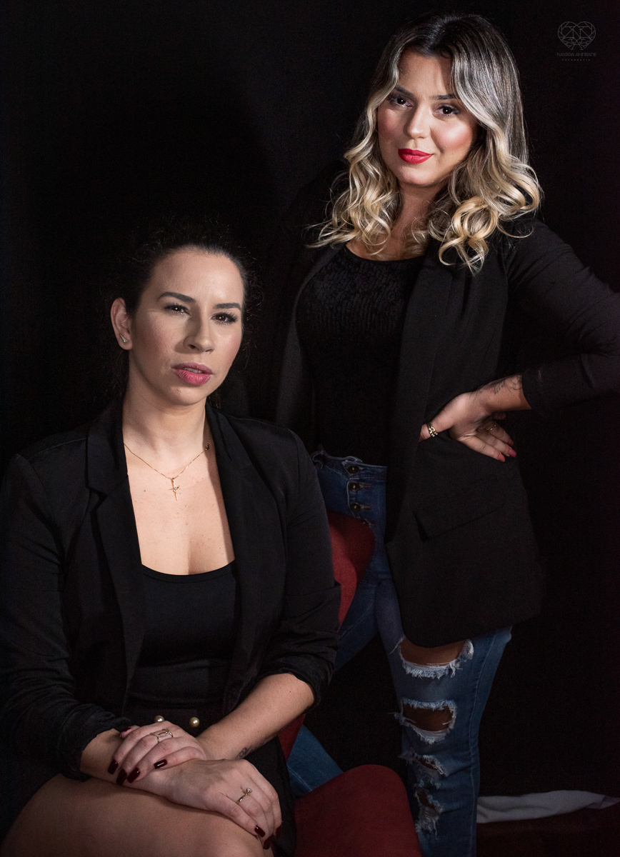 Ensaio feminino feito para mulheres empreendedoras com personalidade forte fotos para redes sociais  e  midias palestras mulheres donas de si trabalho feito pela fotografa premiada nayara andrade