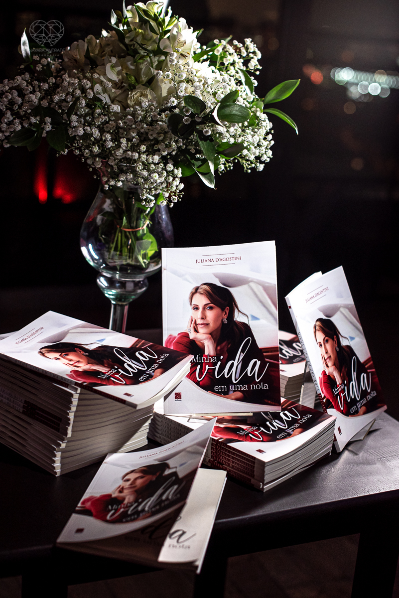 Lançamento da biografia da pianista Juliana DAgostini minha vida em uma nota fotos feitas pela fotografa premiada nayara andrade fotografia de santos litoral de sao paulo 