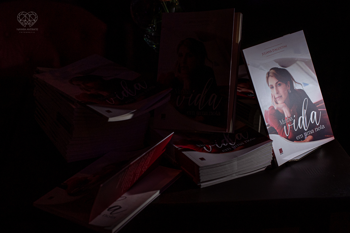 Lançamento da biografia da pianista Juliana DAgostini minha vida em uma nota fotos feitas pela fotografa premiada nayara andrade fotografia de santos litoral de sao paulo 