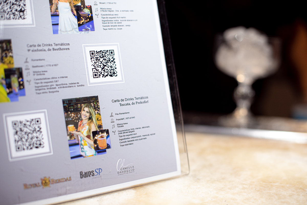 Lançamento da biografia da pianista Juliana DAgostini minha vida em uma nota fotos feitas pela fotografa premiada nayara andrade fotografia de santos litoral de sao paulo 