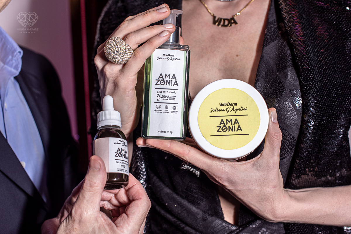 Lançamento da biografia da pianista Juliana DAgostini minha vida em uma nota fotos feitas pela fotografa premiada nayara andrade fotografia de santos litoral de sao paulo 