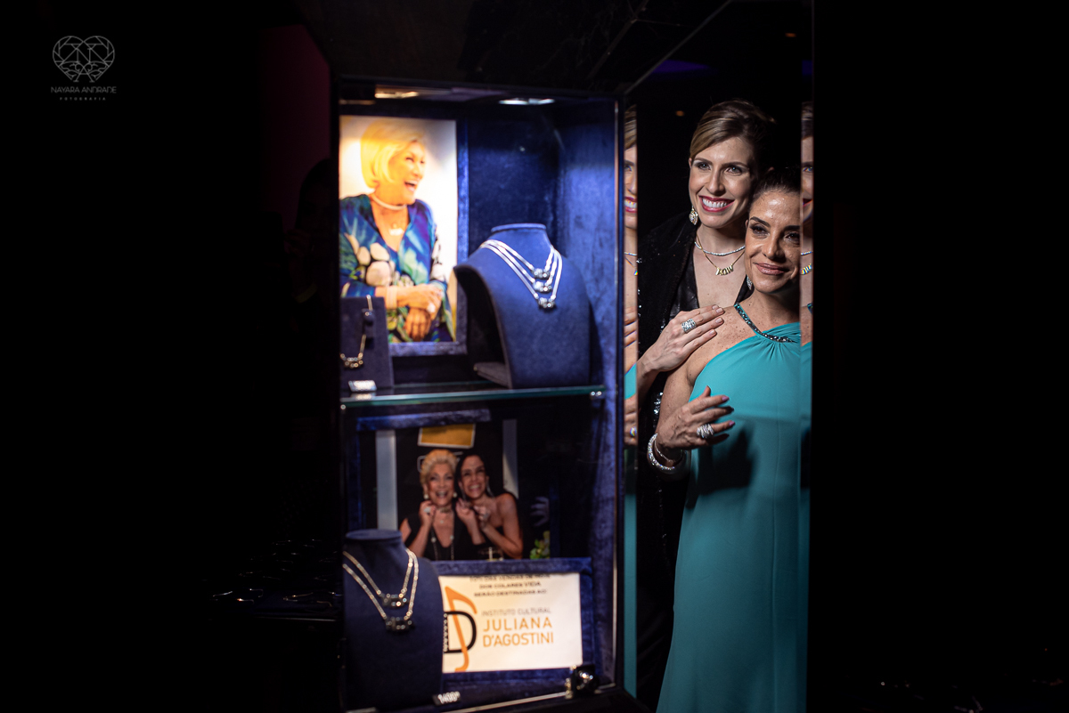 Lançamento da biografia da pianista Juliana DAgostini minha vida em uma nota fotos feitas pela fotografa premiada nayara andrade fotografia de santos litoral de sao paulo Fotos com a empresaria Lydia Sayeg