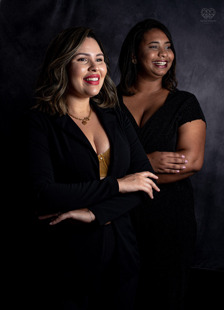 Fotos paras posicionamento de marca de empresa de salao de beleza cabelereiro e empreendedora feminina mulher Letycia Medeiros feitos pela fotografa premiada Nayara Andrade em Santos litoral de sao paulo fotos para empreendedores e posicionamento de marca