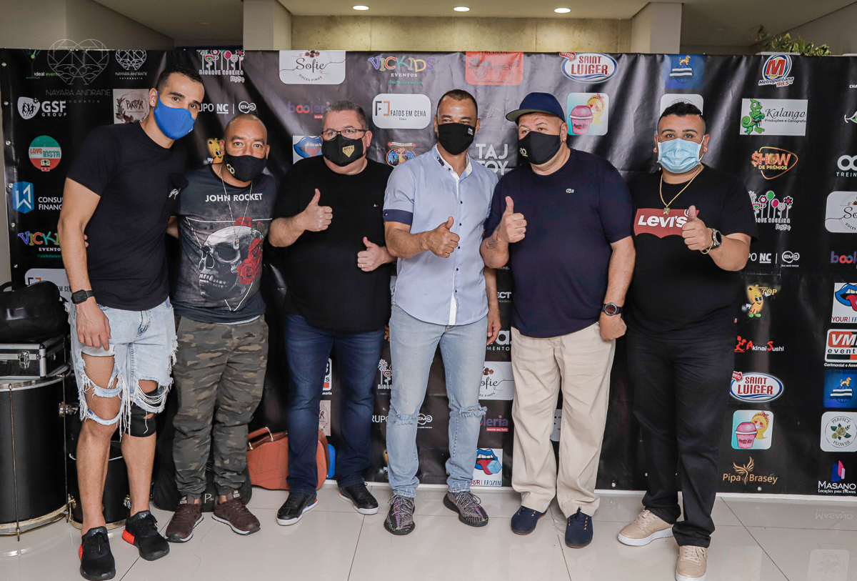 live do jogador da seleçao brasileira cafu 2x 0 fome realizado em sao paulo fotos pela fotografa premiada nayara andrade de santos 