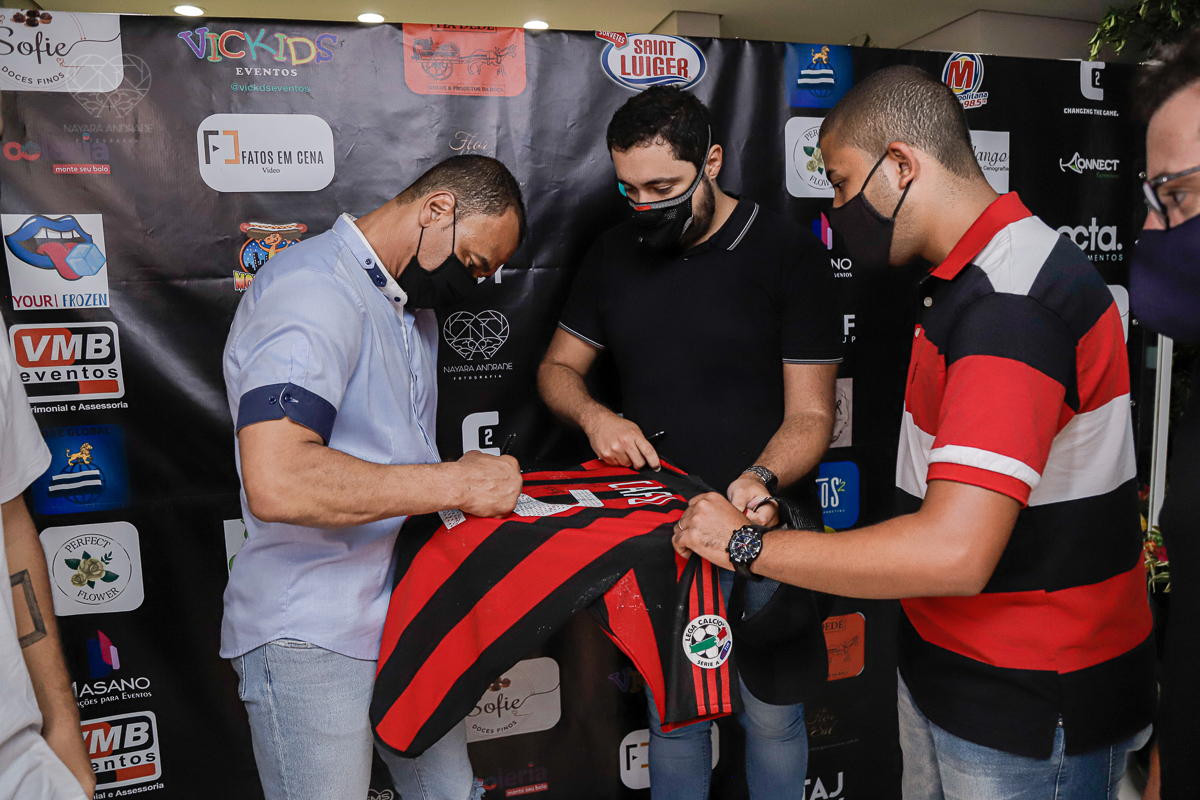 live do jogador da seleçao brasileira cafu 2x 0 fome realizado em sao paulo fotos pela fotografa premiada nayara andrade de santos 