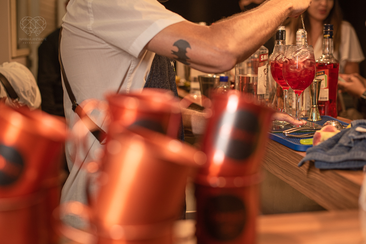 live do jogador da seleçao brasileira cafu 2x 0 fome realizado em sao paulo fotos pela fotografa premiada nayara andrade de santos  connect bartenders
