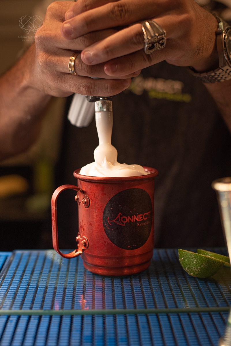 live do jogador da seleçao brasileira cafu 2x 0 fome realizado em sao paulo fotos pela fotografa premiada nayara andrade de santos  connect bartenders