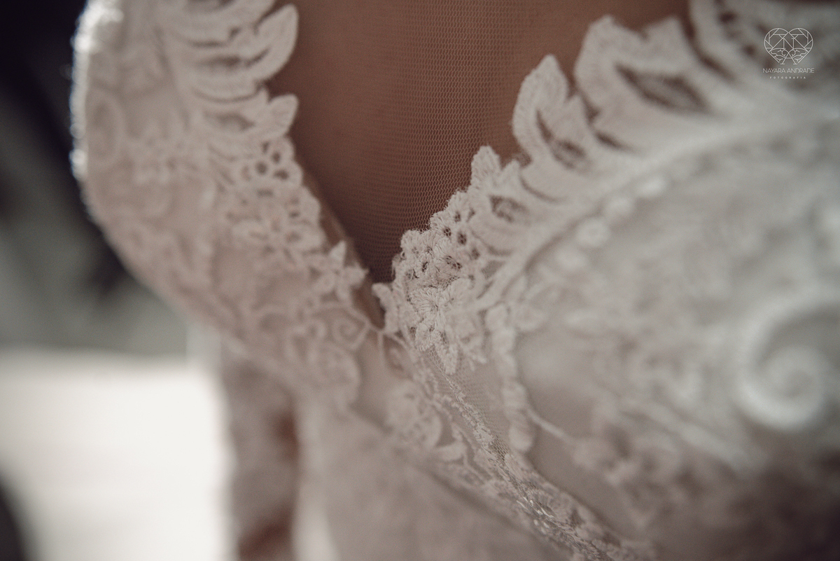 casamento em santos fotografado pela fotografa premiada nayara andrade casamento classico fotos do making of da noiva cabelo e penteado fotos artisticas