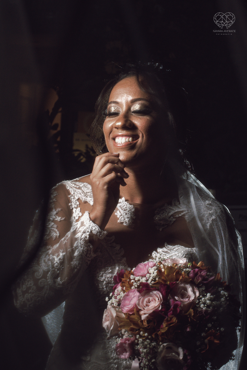 casamento em santos fotografado pela fotografa premiada nayara andrade casamento classico fotos do making of da noiva cabelo e penteado fotos artisticas