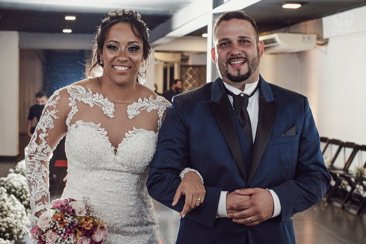 Fotografia de casamento no centro de santos realizado pela fotografa premiada nayara andrade casamento classico no centro de santos na docks santos 
