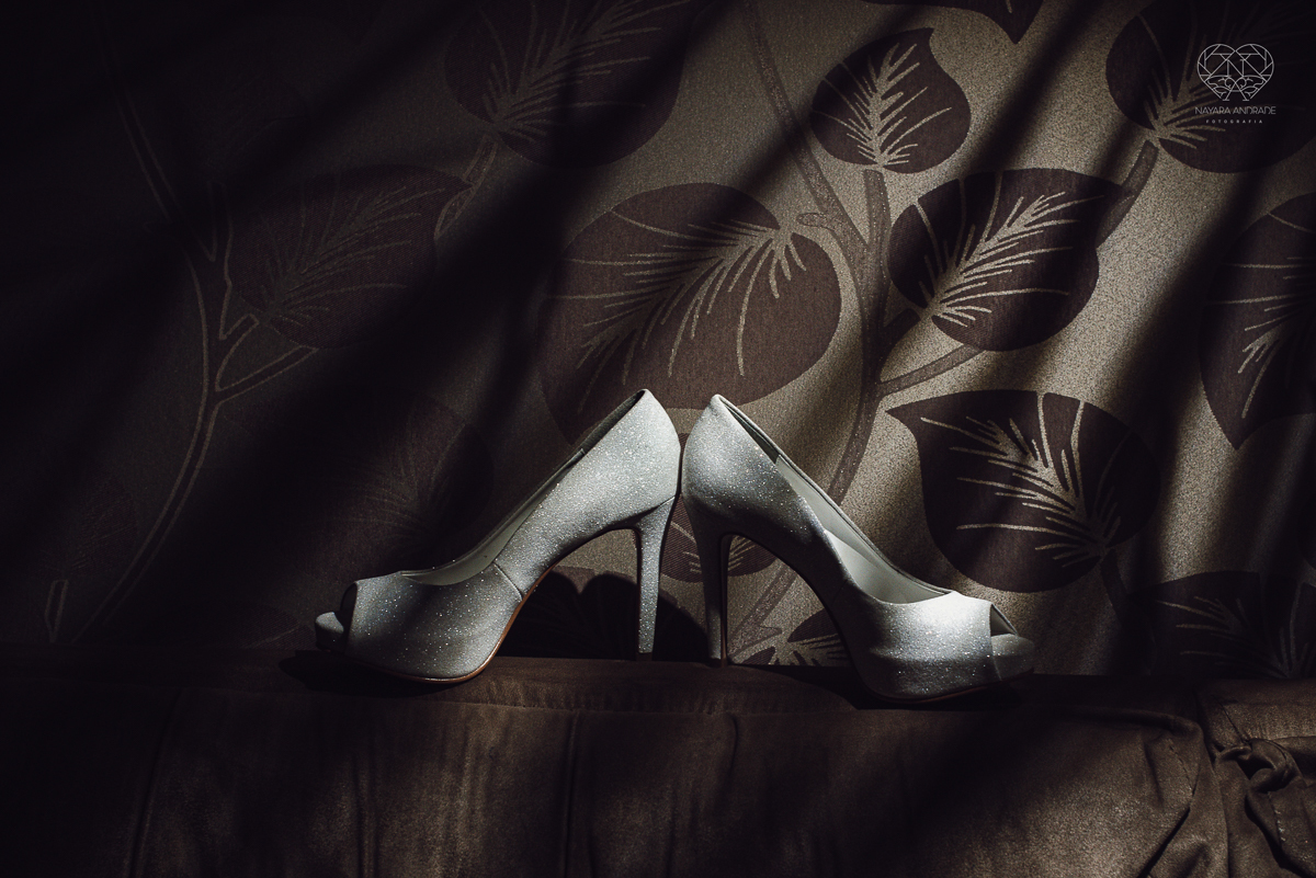 casamento em santos fotografado pela fotografa premiada nayara andrade casamento classico fotos do making of da noiva cabelo e penteado fotos artisticas