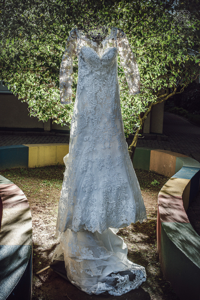 casamento em santos fotografado pela fotografa premiada nayara andrade casamento classico fotos do making of da noiva cabelo e penteado fotos artisticas