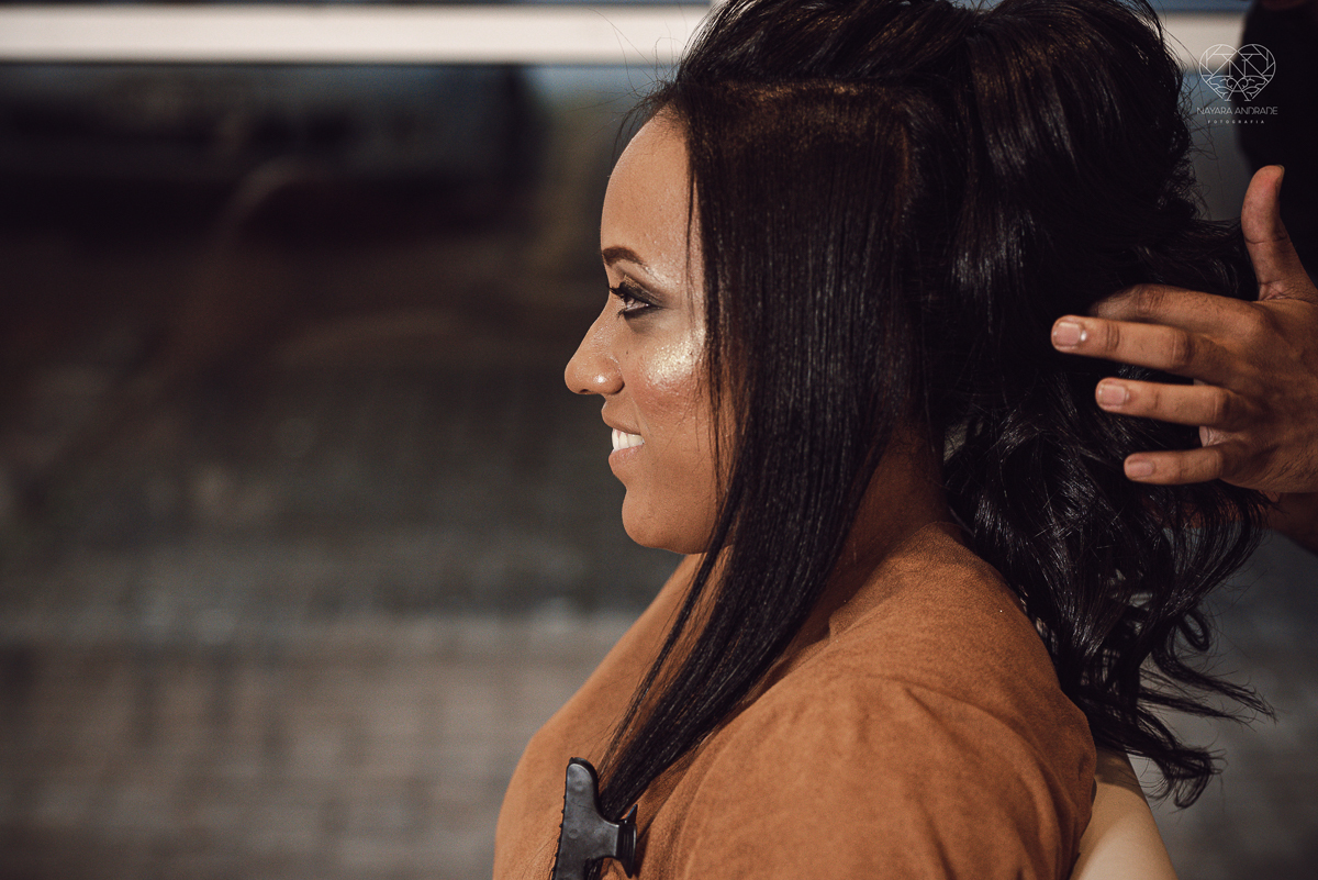 casamento em santos fotografado pela fotografa premiada nayara andrade casamento classico fotos do making of da noiva cabelo e penteado fotos artisticas