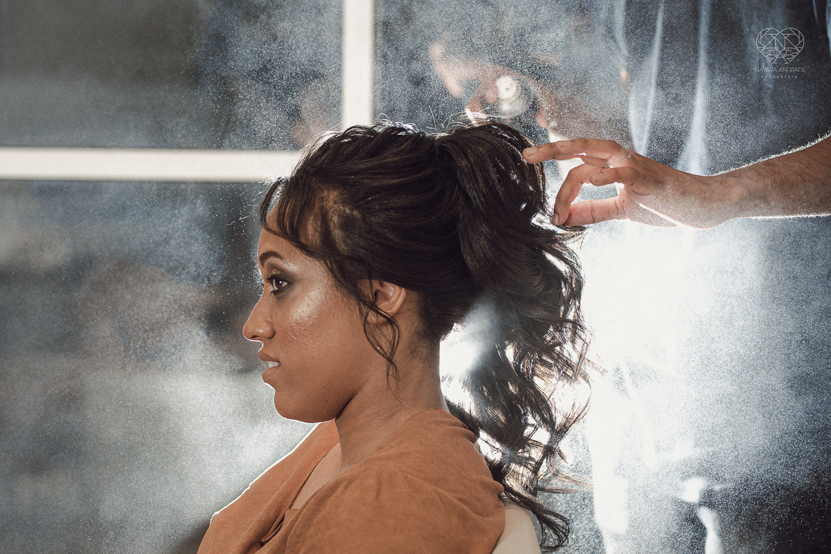 casamento em santos fotografado pela fotografa premiada nayara andrade casamento classico fotos do making of da noiva cabelo e penteado fotos artisticas