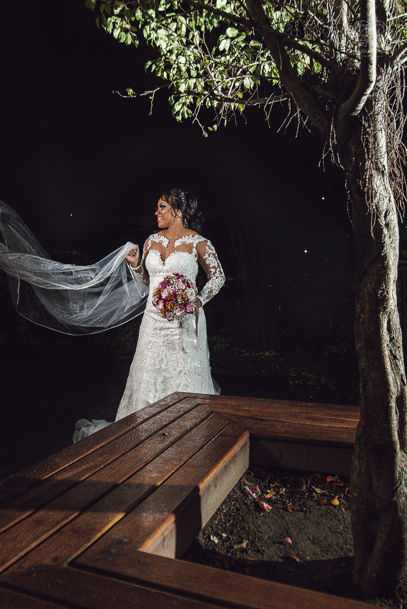 casamento em santos fotografado pela fotografa premiada nayara andrade casamento classico fotos do making of da noiva cabelo e penteado fotos artisticas