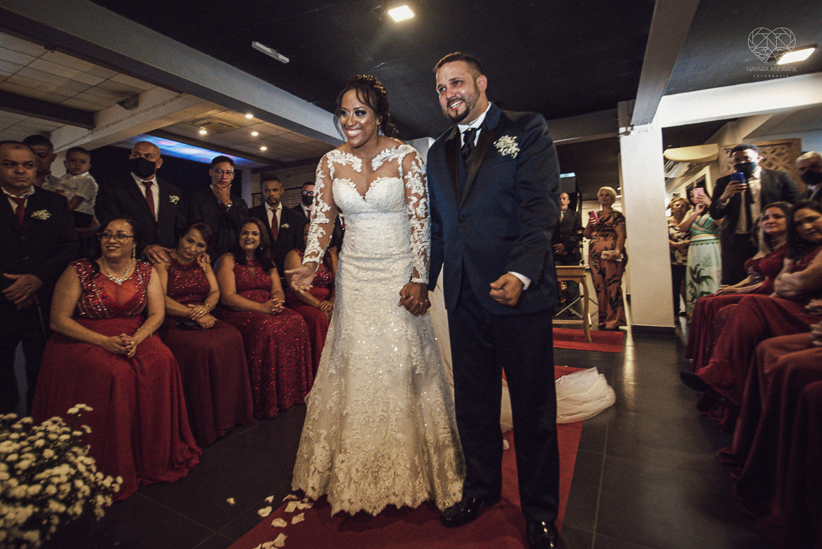Fotografia de casamento no centro de santos realizado pela fotografa premiada nayara andrade casamento classico no centro de santos na docks santos 