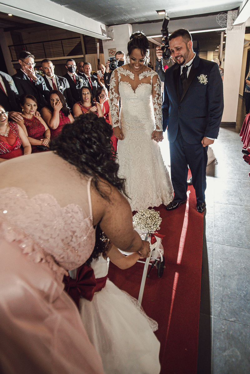 Fotografia de casamento no centro de santos realizado pela fotografa premiada nayara andrade casamento classico no centro de santos na docks santos 