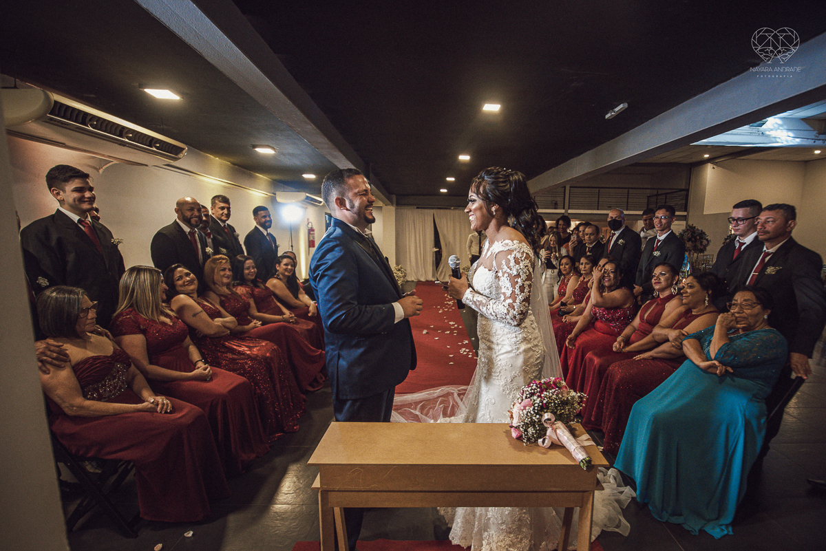 Fotografia de casamento no centro de santos realizado pela fotografa premiada nayara andrade casamento classico no centro de santos na docks santos v