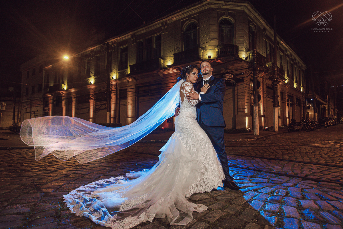  FOtos externas no centro de santos fotos romanticas e artisticas Fotografia de casamento no centro de santos realizado pela fotografa premiada nayara andrade casamento classico no centro de santos na docks santos 