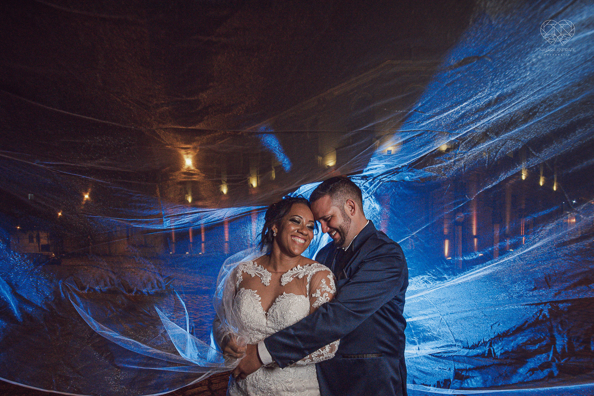  FOtos externas no centro de santos fotos romanticas e artisticas Fotografia de casamento no centro de santos realizado pela fotografa premiada nayara andrade casamento classico no centro de santos na docks santos 
