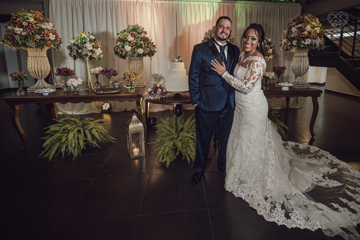  FOtos externas no centro de santos fotos romanticas e artisticas Fotografia de casamento no centro de santos realizado pela fotografa premiada nayara andrade casamento classico no centro de santos na docks santos 