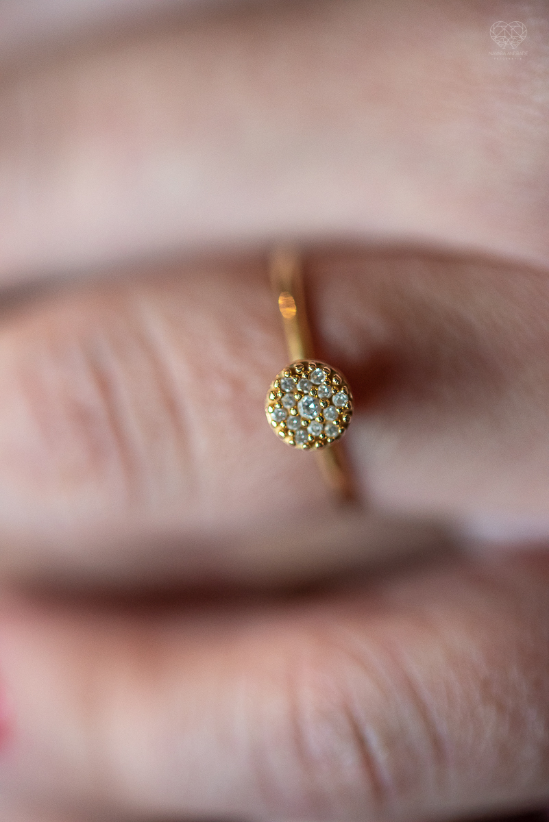 intimate wedding mini wedding feito em casa na cidade de santos fotografado pela fotografa premiada internacionalmente Nayara Andrade fotografia making of de noiva e noivo e jantar na casa da familia