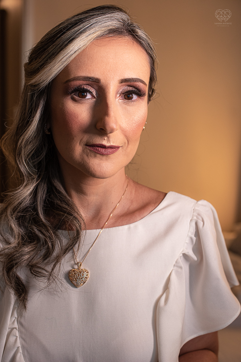 intimate wedding mini wedding feito em casa na cidade de santos fotografado pela fotografa premiada internacionalmente Nayara Andrade fotografia making of de noiva e noivo e jantar na casa da familia