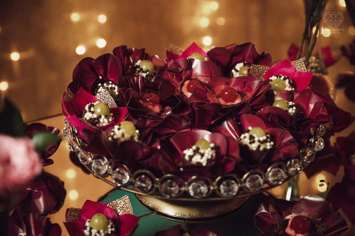 casamento classico na cidade de santos fotos no centro de santos festa na dock santos casal da congregaçao crista no brasil e fotos artisticas surpreendentes e inspiracao fotografa nayara andrade