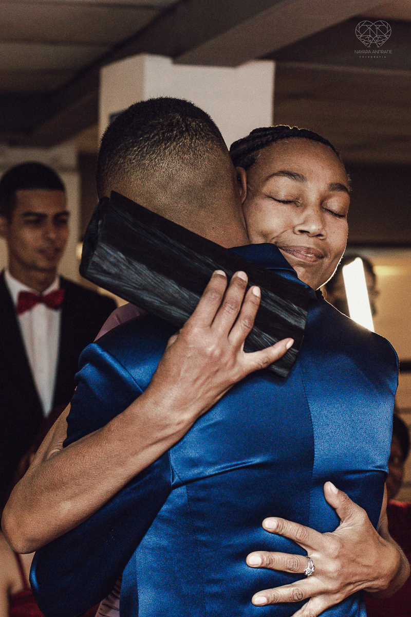 casamento classico na cidade de santos fotos no centro de santos festa na dock santos casal da congregaçao crista no brasil e fotos artisticas surpreendentes e inspiracao fotografa nayara andrade