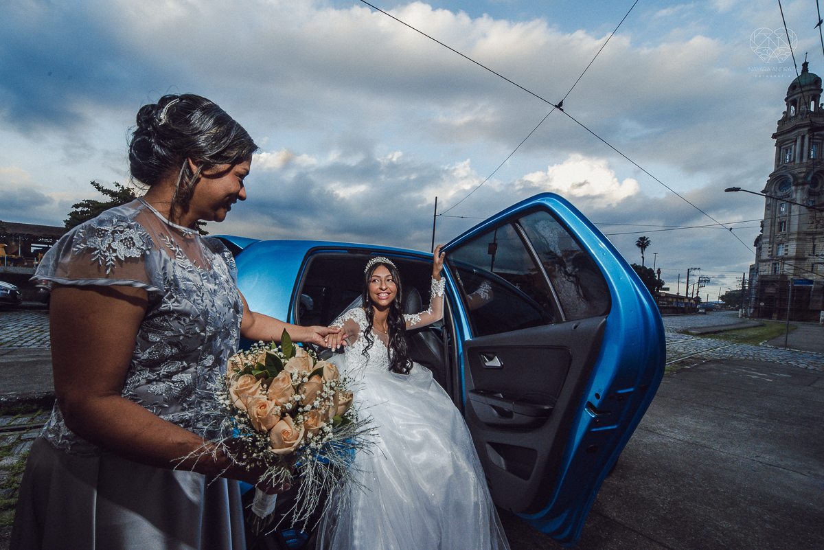 casamento classico na cidade de santos fotos no centro de santos festa na dock santos casal da congregaçao crista no brasil e fotos artisticas surpreendentes e inspiracao fotografa nayara andrade