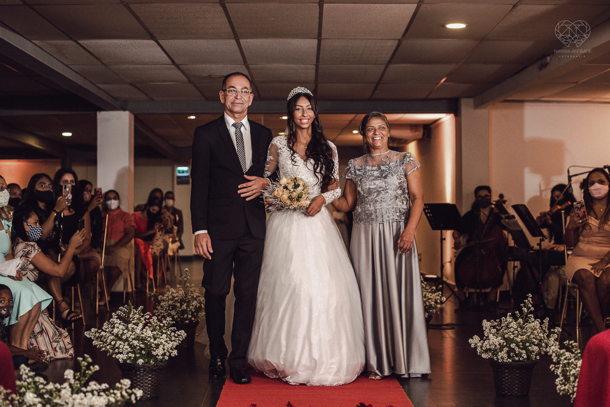 casamento classico na cidade de santos fotos no centro de santos festa na dock santos casal da congregaçao crista no brasil e fotos artisticas surpreendentes e inspiracao fotografa nayara andrade