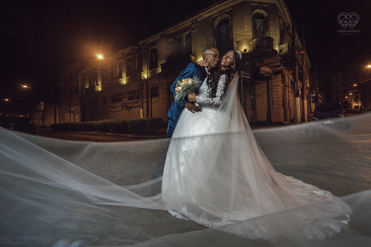 casamento classico na cidade de santos fotos no centro de santos festa na dock santos casal da congregaçao crista no brasil e fotos artisticas surpreendentes e inspiracao fotografa nayara andrade