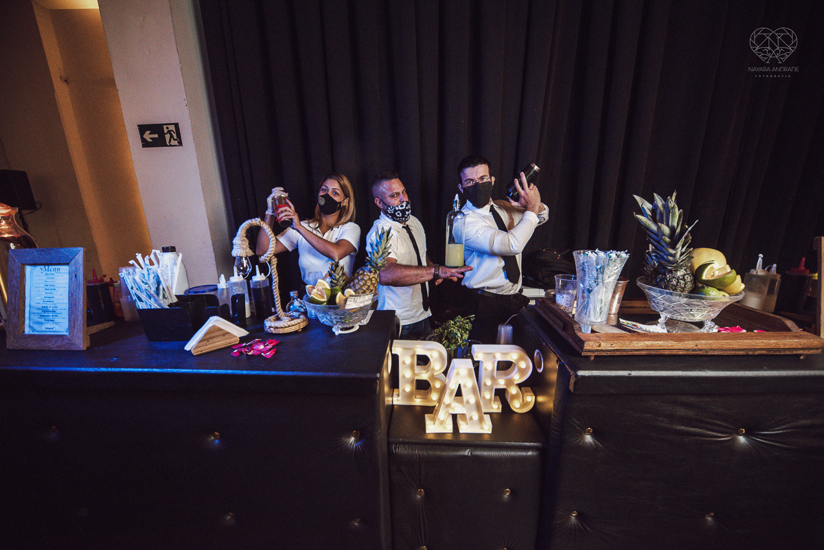 casamento classico na cidade de santos fotos no centro de santos festa na dock santos casal da congregaçao crista no brasil e fotos artisticas surpreendentes e inspiracao fotografa nayara andrade